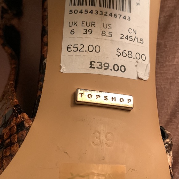 Topshop lizard look slingback leather heels. Never worn. Just tried on.Retail 68 - Picture 4 of 7